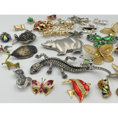 2014 - A collection of animal brooches