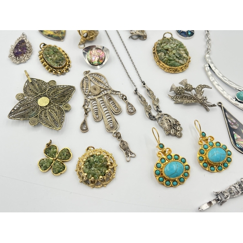 2016 - A collection of costume jewellery to include abalone, turquoise etc.