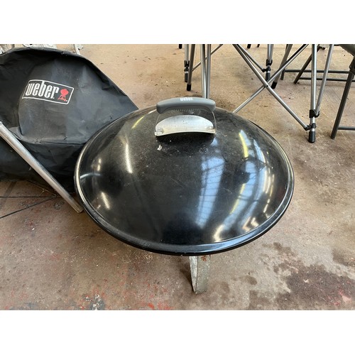 815 - Two Weber items, one compact kettle 47cm charcoal grill barbecue and one firepit