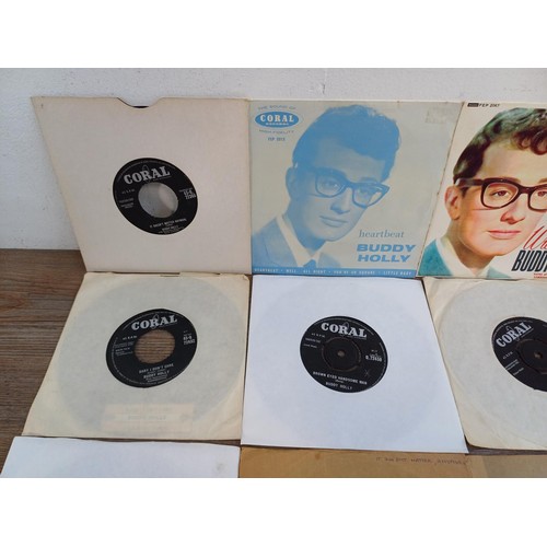 635 - Seventeen Buddy Holly 7