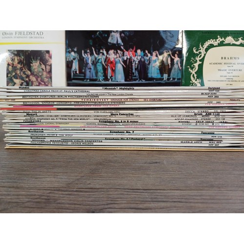 668 - A collection of classical vinyl records - see images for titles