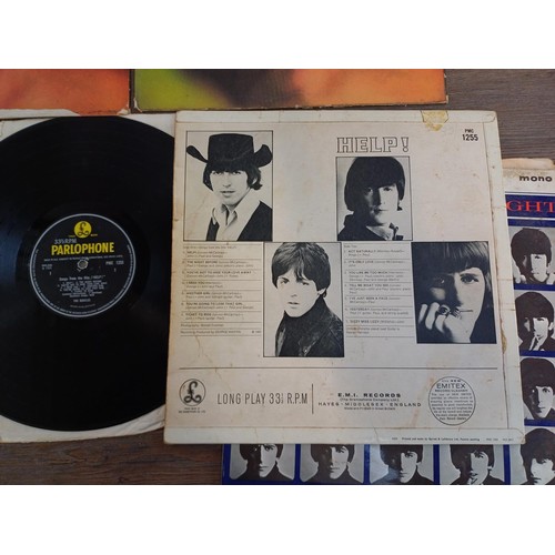 688 - Eight The Beatles LP vinyl records to include 'For Sale' mono and stereo, two 'Sgt. Peppers Lonely H... 