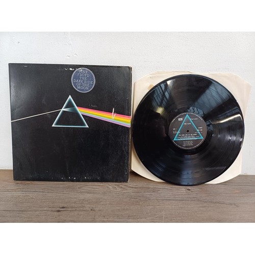 690 - A Pink Floyd 'The Dark Side of the Moon' LP vinyl record (SHVL804)