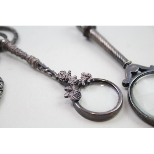 2262 - Three .925 sterling silver magnifying glasses - approx. gross weight 48g