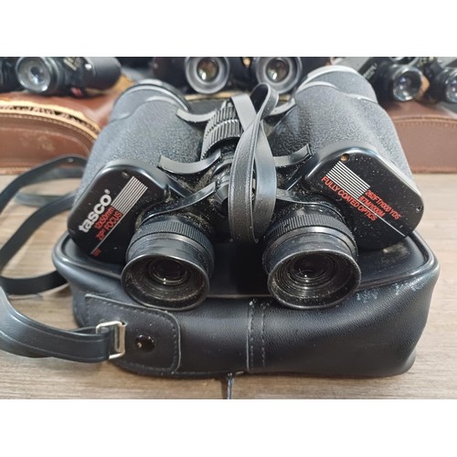 586 - Seven pairs of binoculars to include Selfridges 8 x 30, Wray Wrayvu 8 x 30, Tasco 12 x 50, Oculus 20... 