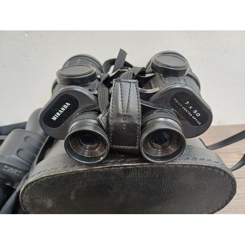 587 - Four pairs of binoculars, Olympus 8 x 40 DPS I, cased Docter αspherical 10 x 25 B pocket, Miranda 7 ... 