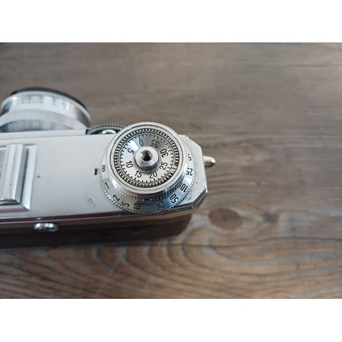 602 - A cased 1951 Zeiss Ikon Contax IIa 35mm rangefinder camera fitted with Zeiss-Opton Sonnar 1:2 f=50mm... 