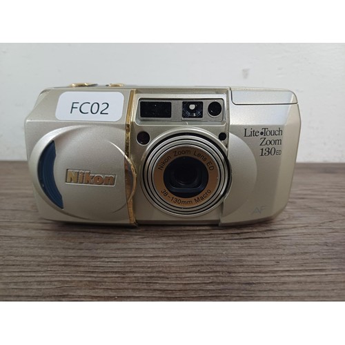 609 - A Nikon Lite Touch Zoom 130 ED compact autofocus 35mm camera