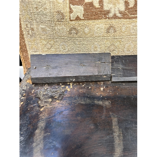 112 - A George III oak sideboard - approx. 98cm high x 168cm wide x 52cm deep