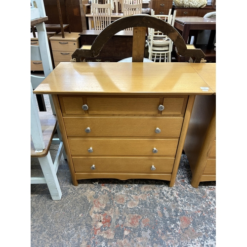23 - A Bevan Funnell Mackintosh Range oak chest of drawers - approx. 75cm high x 85cm wide x 45cm deep