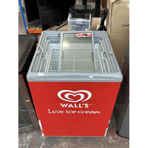 845R - A Wall's Love Ice Cream freezer cabinet - approx. 65cm x 68cm x 89cm high