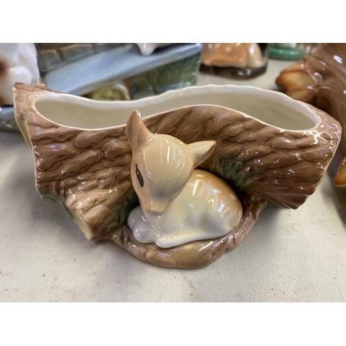 359 - A collection of Hornsea Fauna pottery