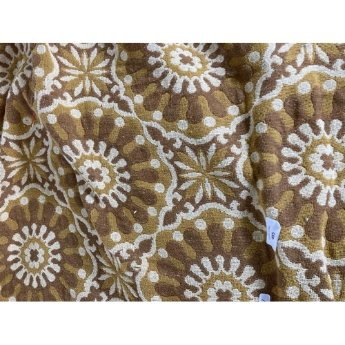 485 - A 1970's blanket