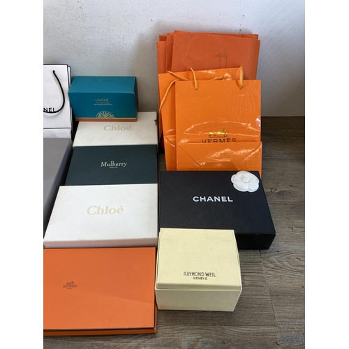 488 - A collection of fashion and jewellery gift boxes to include Mulberry, Chanel, Hermès etc.