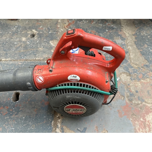 912 - An Efco SA 2026 Ergo petrol leaf blower