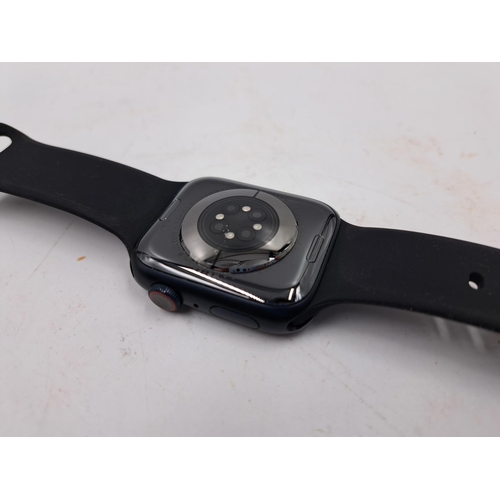 765A - Apple Watch Series 7 A2478