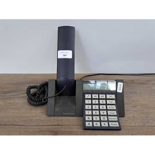 767 - A Bang & Olufsen BeoCom 1600 HAC landline telephone