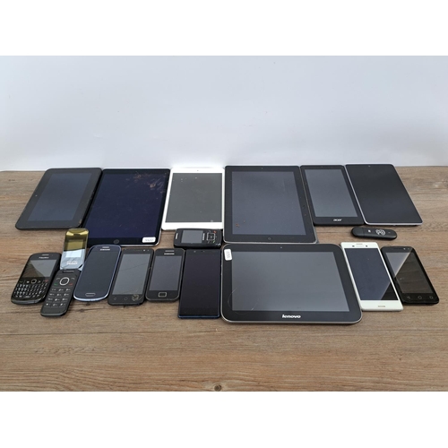 769 - A collection of mobile phones, tablets and accessories to include Apple iPad A1566, Apple iPad A1455... 