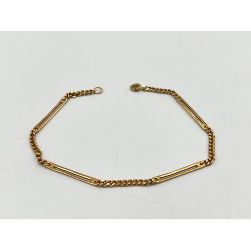 2498C - A hallmarked 9ct gold bracelet - approx. gross weight 2.6g