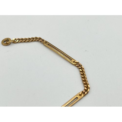 2498C - A hallmarked 9ct gold bracelet - approx. gross weight 2.6g