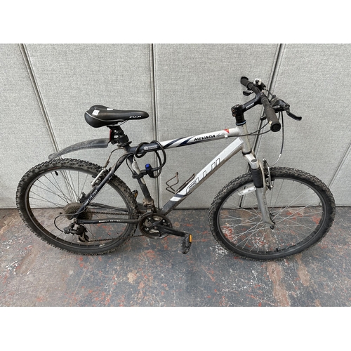 876 - A Fuji Nevada 4.0 mountain bike