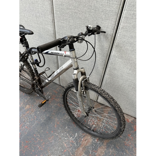 876 - A Fuji Nevada 4.0 mountain bike