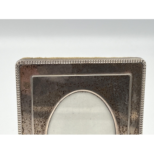 2293 - A hallmarked London .925 silver photo frame, dated 1991 - approx. 10cm high x 8cm wide