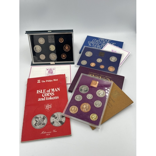 2304 - A collection of Great British coins to include The Royal Mint Coinage of Great Britain 1970 nine pie... 