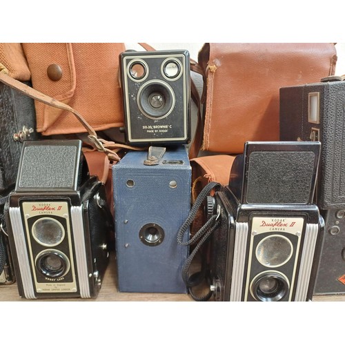 630 - A collection of box and pseudo TLR cameras to include two Kodak Duaflex II, Agfa, Ensign etc.