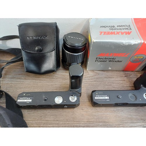 669 - A collection of Pentax items to include MG, P30N, MZ-50 and P30T 35mm SLR cameras etc.