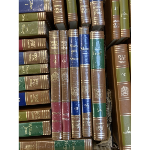 512 - A large collection of mostly sealed Britannica Great Books