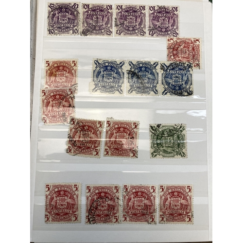 518 - Ten albums containing a collection of worldwide stamps