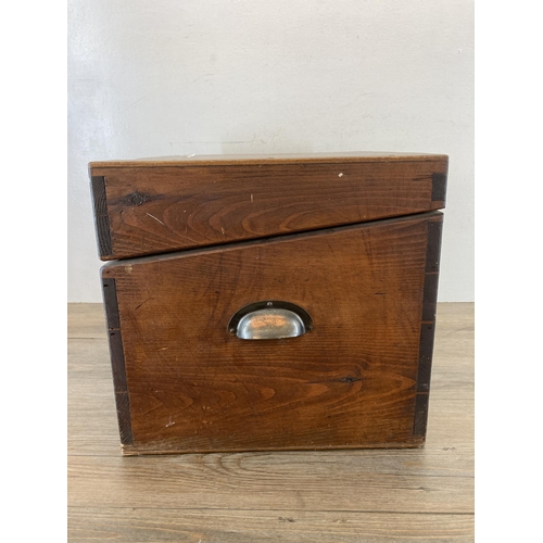 522 - A vintage stained pine two handled storage box - approx. 33cm high x 43cm wide x 36cm deep