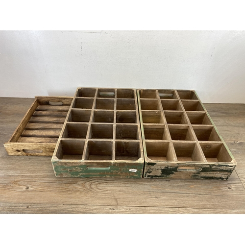 523 - Five vintage style storage trays and racks