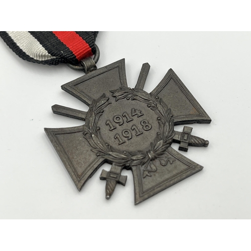 2003 - A WWI German 1914-1918 Cross of Honour