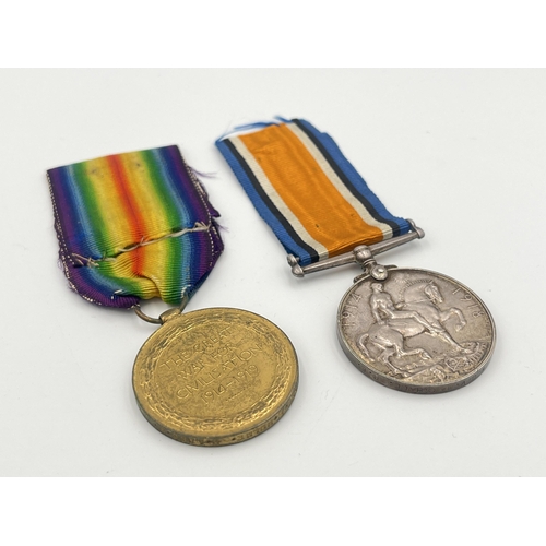 2006 - Two WWI British medals, one Victory presented to 266153 Pte. E. Hulme R. Lanc. R. and one War presen... 