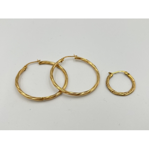 2498 - Three 9ct gold earrings - approx. gross weight 1.6g