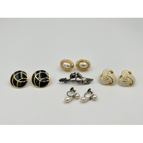 2504 - Five pieces of costume jewellery to include to include silver and faux pearl hook earrings, Napier e... 