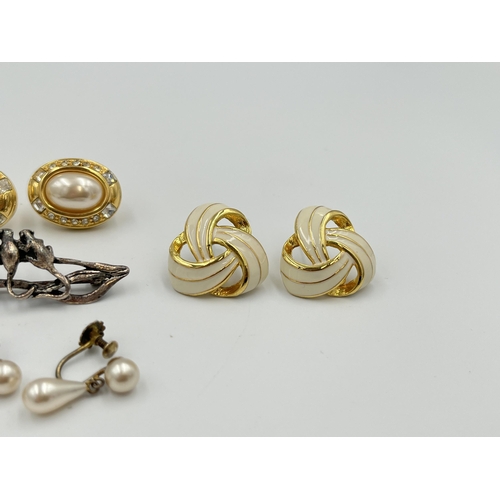 2504 - Five pieces of costume jewellery to include to include silver and faux pearl hook earrings, Napier e... 