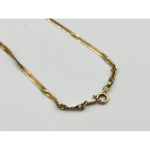 2507 - A hallmarked 9ct gold necklace for scrap - approx. gross weight 1.8g