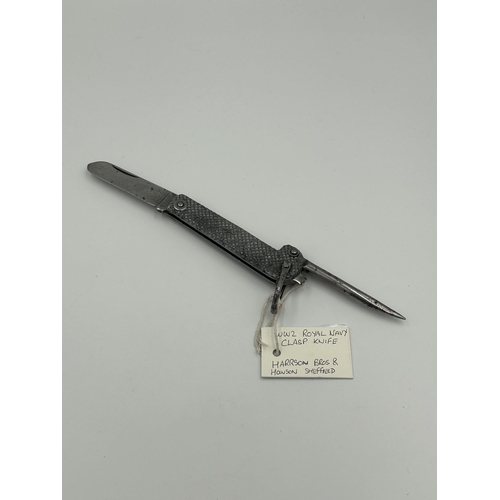 2134 - A WWII Harrison Bros & Howson Sheffield Royal Navy knife