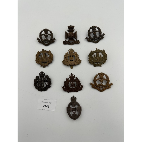 2146 - Ten military cap badges