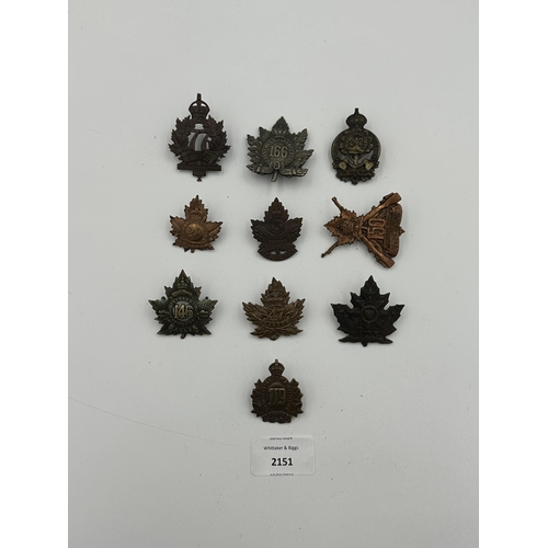 2151 - Ten military cap badges