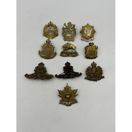 2188 - Ten military cap badges