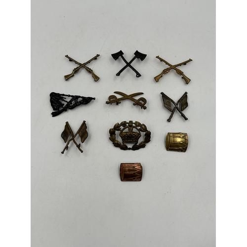 2225 - Ten military cap badges