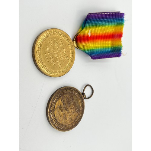 2044 - Two WWI 1914-1919 Victory medals, one presented to SE-19266 CPL. F. Scraggs. A. V. C. and one CPL. A... 