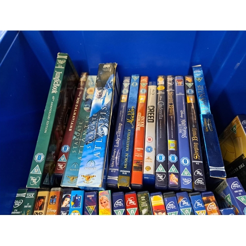 782 - A collection of mostly Disney DVDs to include 101 Dalmatians, Finding Nemo, Frozen etc.