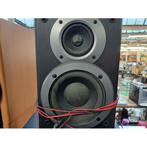 695 - Two items of hi-fi, one Panasonic SA-PM20 mini CD stereo system with speakers and one pair of Techni... 