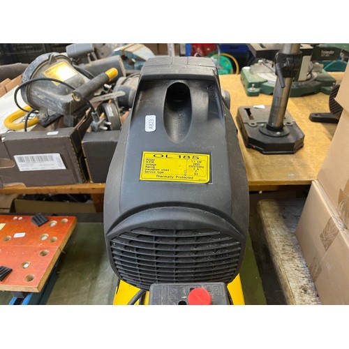 941 - A Wolf Air OL185 1.5hp air compressor