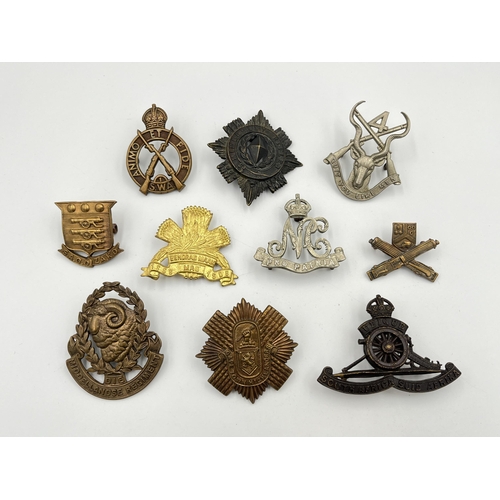 2022 - Ten military cap badges